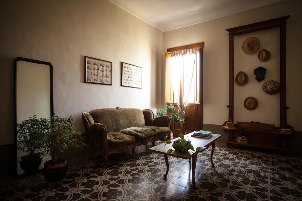 Piazza San Pantaleo Bed and Breakfast Sorso Εξωτερικό φωτογραφία